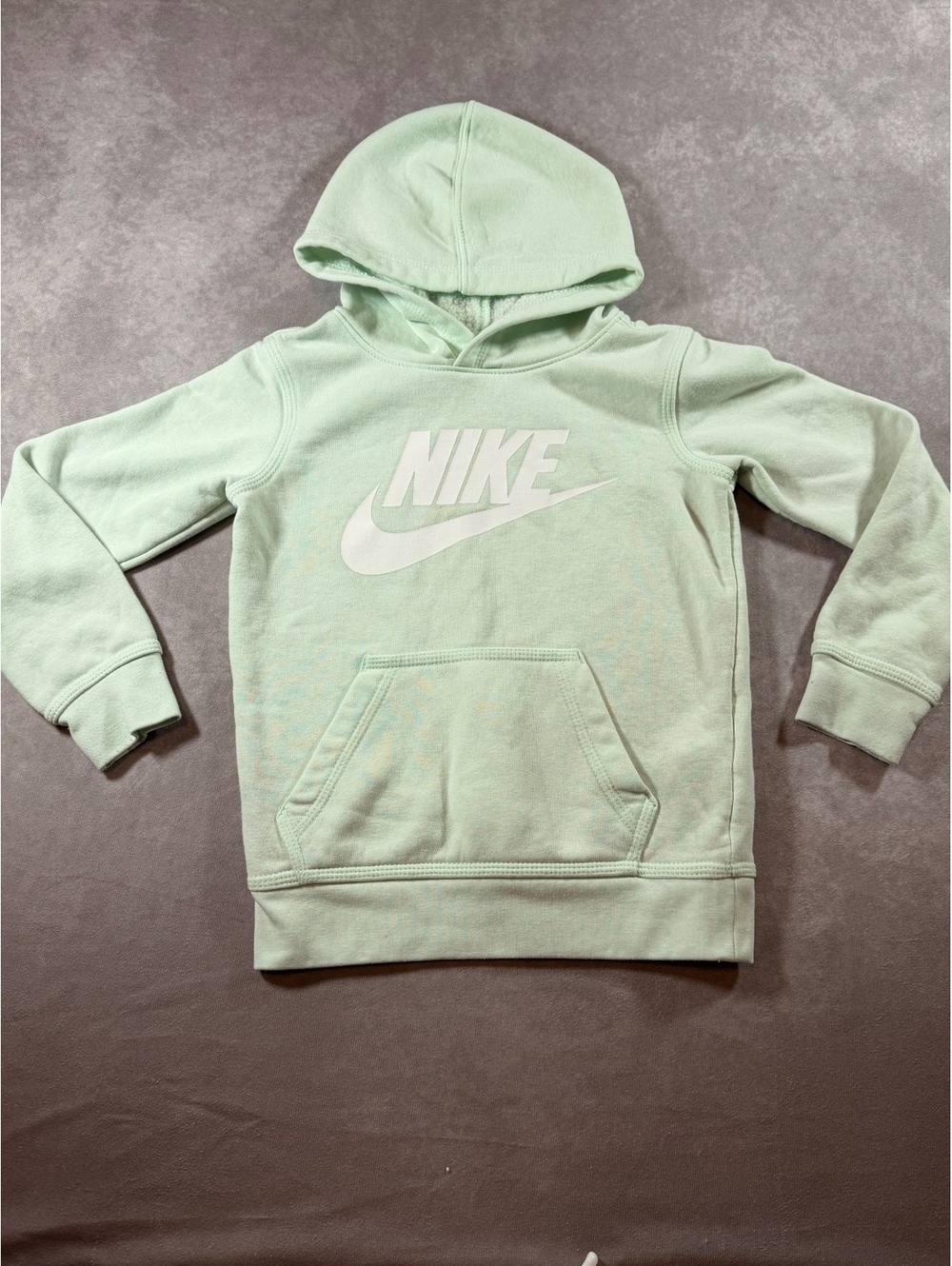 Nike Kids' Light Green Hoodie Sweatshirt Size XS 3-4 Years